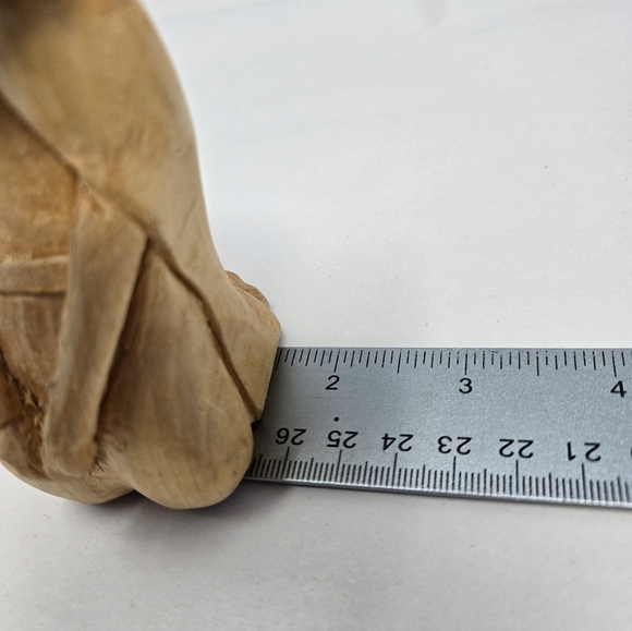Nativity Womens Kneeling Before Baby Jesus Hand Carved By Ralph Herrenbruck 1999 - Picture 12 of 12